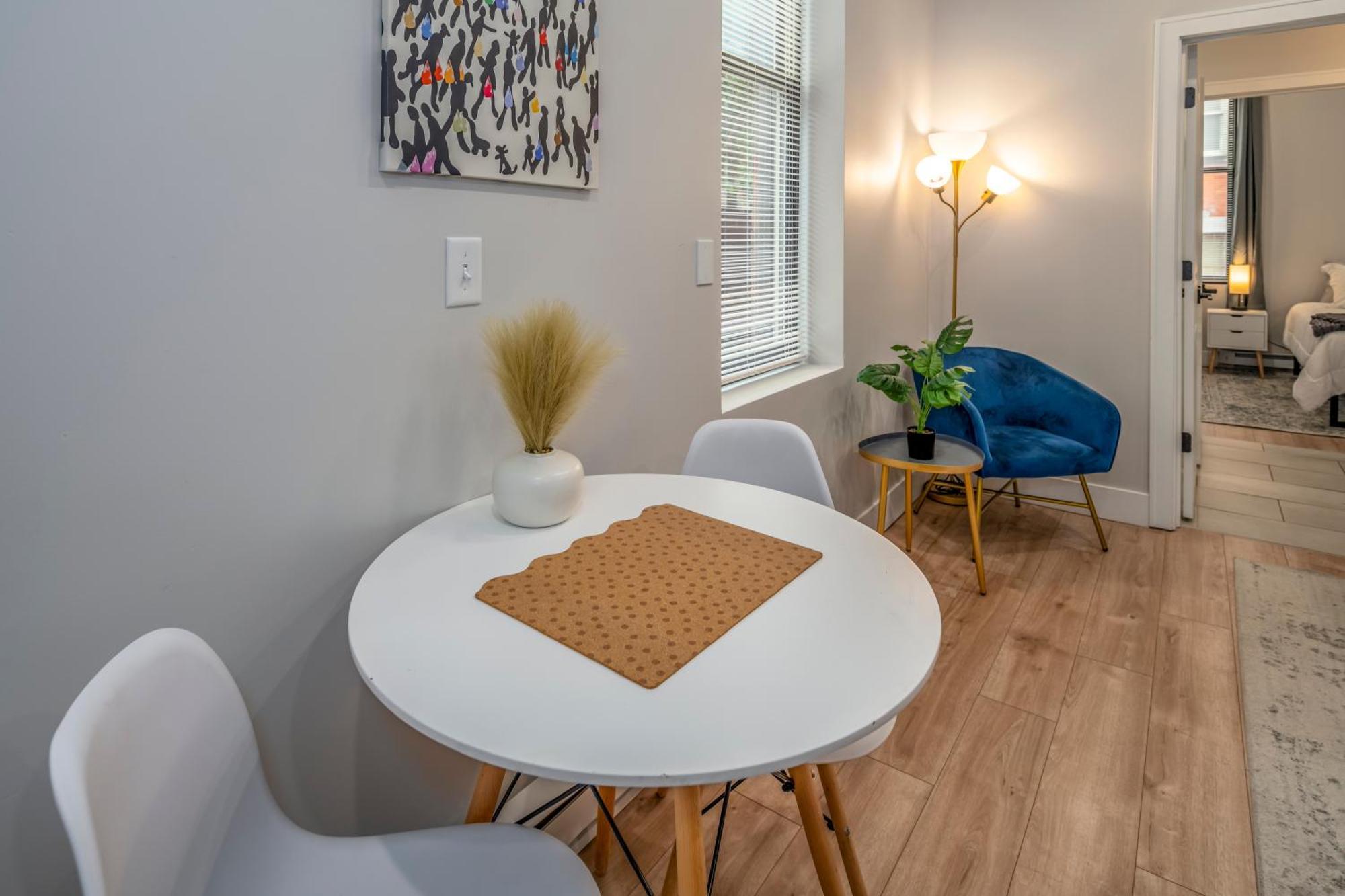 Prime Otr, 3 Lux Queen Beds, Two 55In Tvs, Steps To Tql, Findlay Market, Light Rail, Fast Wifi ซินซินแนติ ภายนอก รูปภาพ